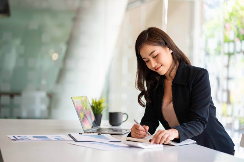 Should Your Mobile, AL Business Make an LLC to S Corp Conversion This Tax Year?